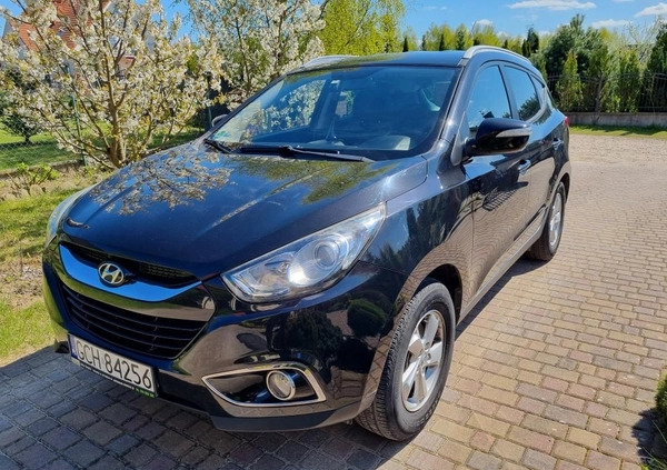 Hyundai ix35 cena 36900 przebieg: 166500, rok produkcji 2010 z Ziębice małe 172